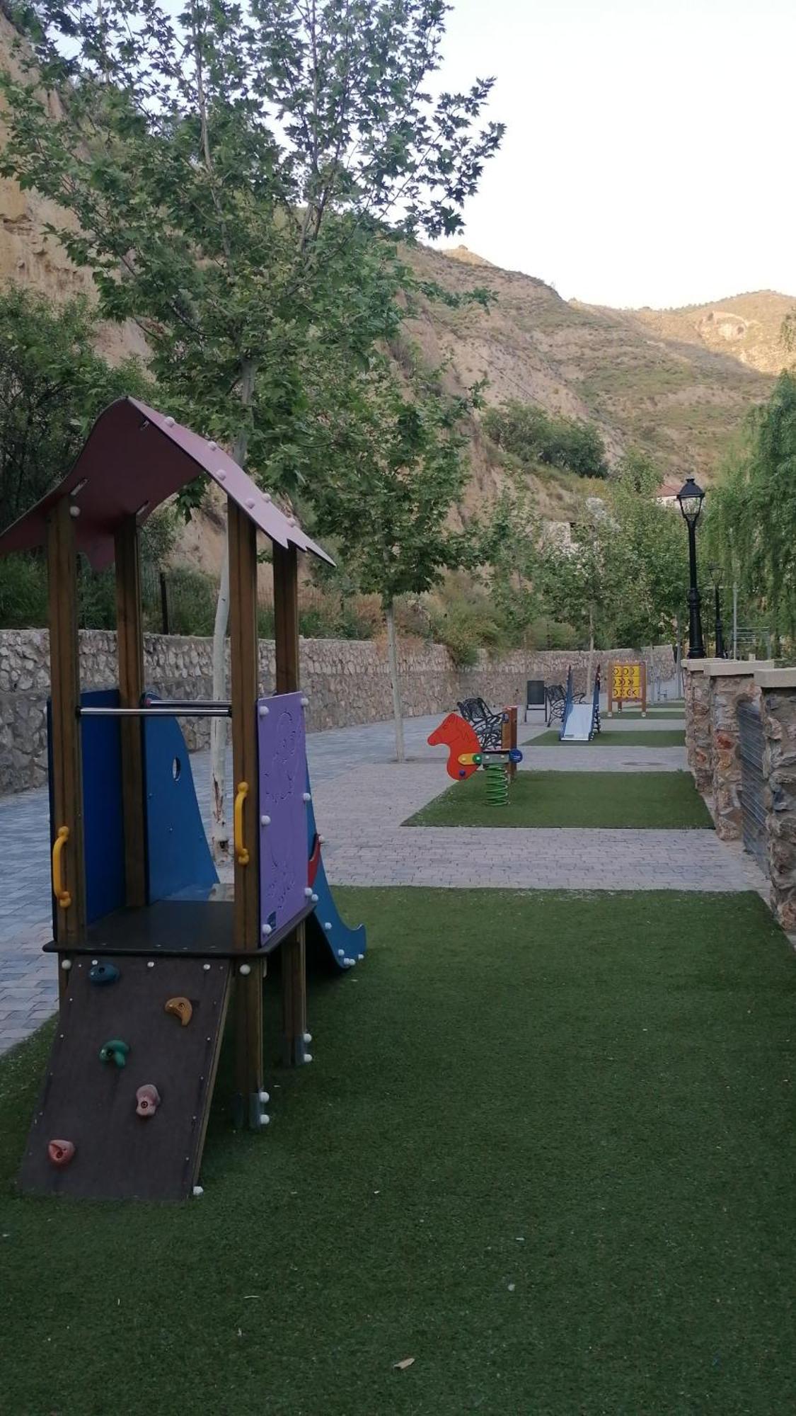 La Casa De La Abuela Apartment Pinos Genil Bagian luar foto